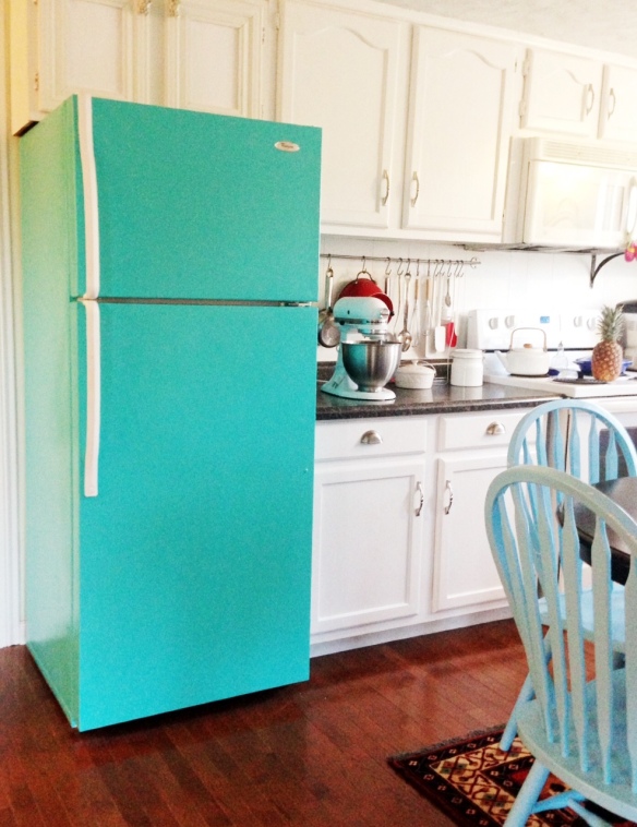 Solid Color Magnetic Vinyl Fridge Skins Cover Your Beat-up Refrigerator and  Give Your Kitchen a Whole New Look HUGE Array of Colors 